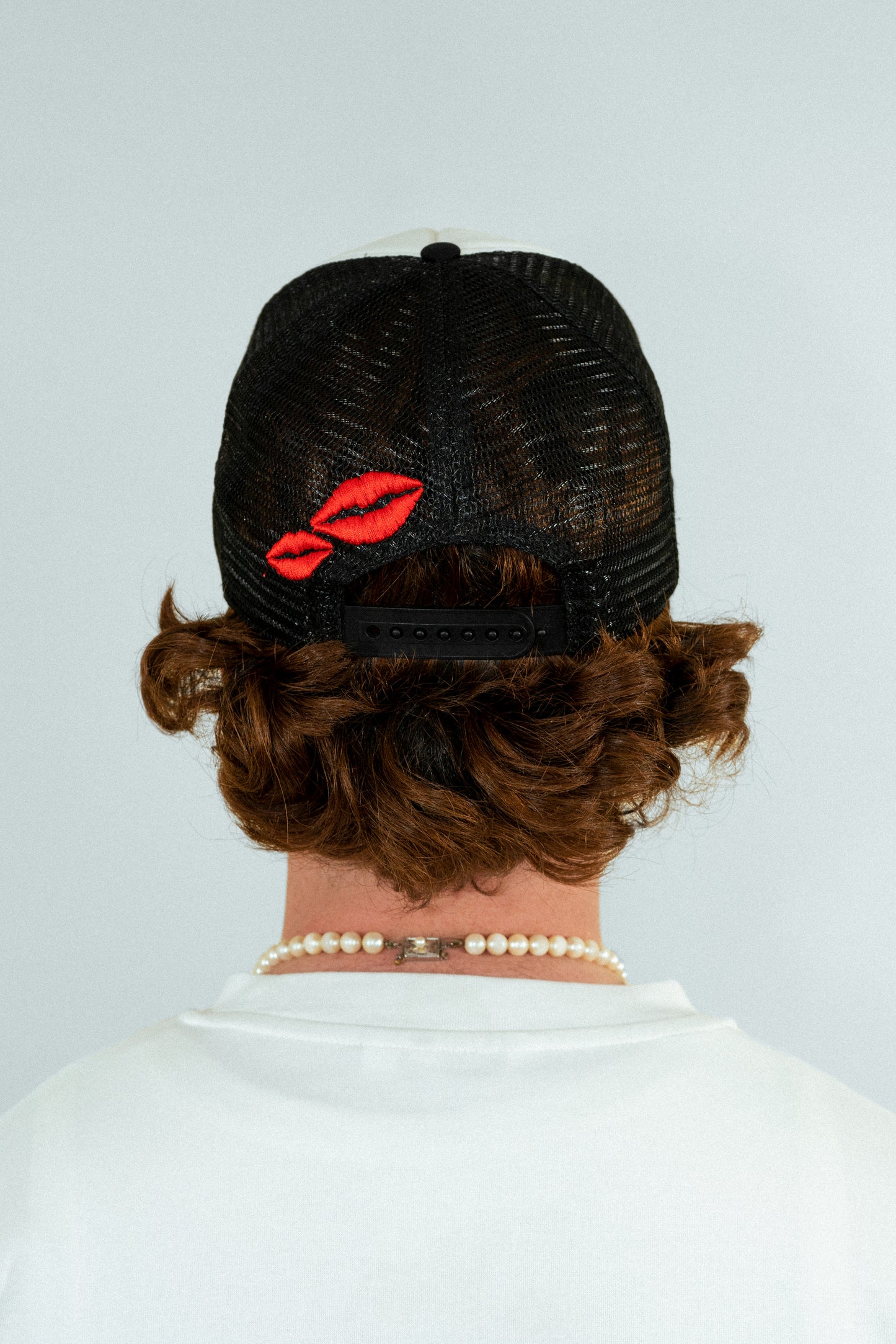 Red Lips Trucker hat